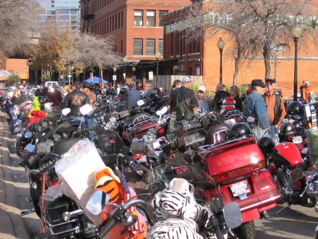 The Big Texas Toy Run - (BIKES!)